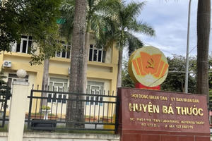 Cách chức trưởng phòng TNMT huyện Bá Thước vì quan hệ ngoài luồng, có 2 con riêng