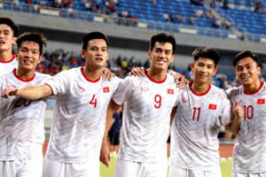 Báo Châu Á nhận định Tiến Linh là cầu thủ xuất sắc nhất trong trận thắng thuyết phục trước U22 Trung Quốc Báo Châu Á nhận định Tiến Linh là cầu thủ xuất sắc nhất trong trận thắng thuyết phục trước U22 Trung Quốc