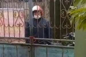 Hưng Yên: Nhiều gia đình tại Yên Mỹ bị “khoá cổng” sau khi có F0