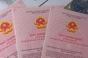 Diện tích đất thực tế nhỏ hơn trên sổ đỏ, phải làm sao?