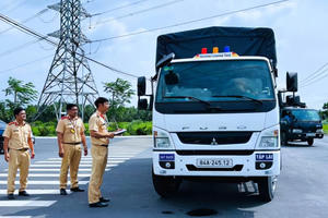 Đồng Nai đưa hơn 1000 thí sinh thi sát hạch lái xe tại Vĩnh Long