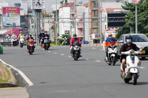 TP HCM ban hành Chỉ thị 18 về từng bước phục hồi kinh tế