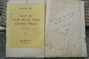 Nhiều sách quý tại Phiên chợ sách xưa lần thứ 2 Hà Nội Nhiều sách quý tại Phiên chợ sách xưa lần thứ 2 Hà Nội