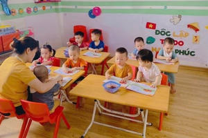 Mục tiêu đến năm 2035, 100% con công nhân từ 6 tháng tuổi được đi học