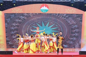 Ba Vì: Khai hội Tản Viên Sơn Thánh Xuân Quý Mão 2023