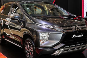 Xe MPV tháng 7: Giảm giá sâu vẫn ế sưng