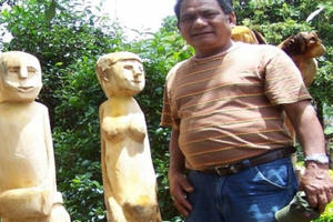 Người giữ hồn tượng nhà mồ Tây Nguyên