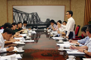 Phó Thủ tướng Vũ Đức Đam chủ trì cuộc họp về phát triển mạng 4G