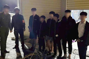 Ngăn chặn nhóm học sinh mua nguyên liệu về tự chế pháo nổ trái phép