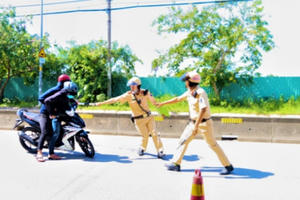 Bắc Giang: Khởi tố đối tượng điều khiển xe máy đâm chiến sĩ CSGT bị thương