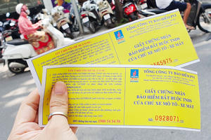 Những quy định mới về phí bảo hiểm xe máy, ô tô bắt buộc người dân cần biết
