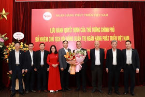 Ông Lê Văn Hoan giữ chức Chủ tịch HĐQT Ngân hàng Phát triển Việt Nam