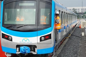 Tuyến metro số 1 nguy cơ lỡ hẹn chạy thử nghiệm tàu cuối năm nay