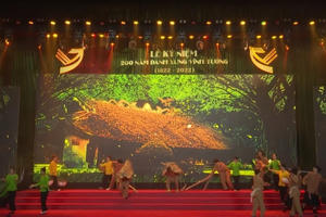 Dòng chảy lịch sử được tái hiện đặc sắc tại lễ kỷ niệm 200 năm danh xưng Vĩnh Tường