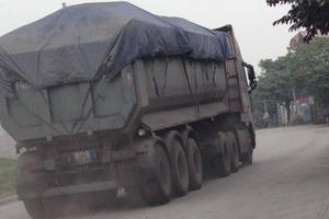 Hải Dương: Xe quá tải hoành hành, người dân cầu cứu Bộ trưởng Thăng