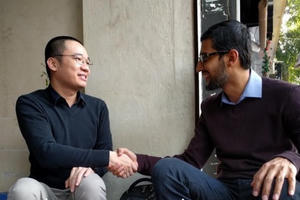 Đừng 'chém gió' tỷ USD, hãy nhìn gánh hàng rong, bà bán xôi trên vỉa hè