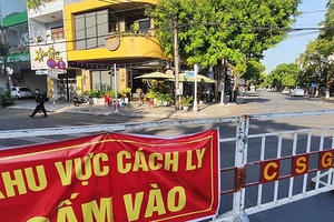 Từ 0h ngày 11/8, Đà Nẵng dỡ phong tỏa thêm một bệnh viện và khu dân cư
