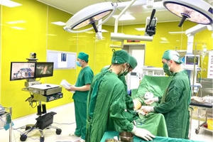 Bác sĩ giỏi về Quảng Ninh công tác được hỗ trợ tới 750 triệu đồng