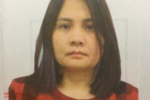 Bắt giam "nữ quái" lừa đảo, chiếm đoạt 20 tỷ đồng của nhiều người Bắt giam "nữ quái" lừa đảo, chiếm đoạt 20 tỷ đồng của nhiều người