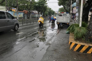 Một người ngã xe tử vong vì gặp trẻ nhỏ sang đường