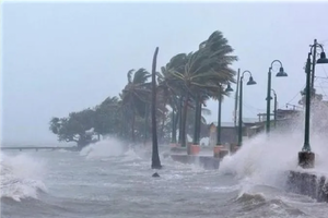 Miền Bắc và miền Trung mưa dông, vùng áp thấp mới sắp vào biển Đông