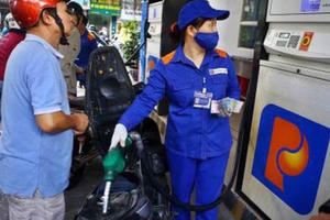 Tăng thuế môi trường với xăng lên 4.000 đồng/lít từ tháng 1/2019