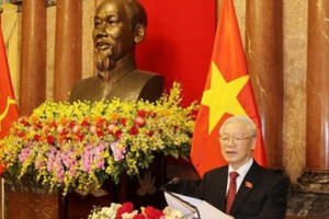 Phân công 4 Ủy viên Bộ Chính trị tham gia Ban Bí thư