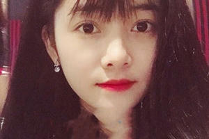 Lễ tân xinh như hotgirl kiêm luôn nghề môi giới mại dâm