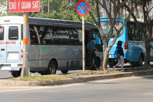 Phó Thủ tướng yêu cầu xử lý "bến" đón, trả khách trái phép tồn tại trên địa bàn quận Thanh Xuân