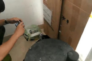 Điều tra vụ người đàn ông rơi từ tầng cao chung cư tử vong