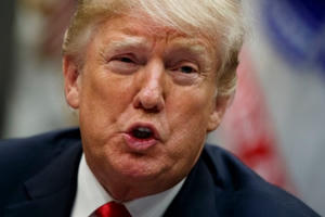 Mỹ chính thức áp thuế lên 200 tỷ USD hàng hóa Trung Quốc