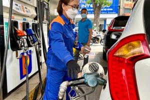 Tăng mức chi phí vận chuyển và phụ phí xăng dầu từ kỳ điều hành tới