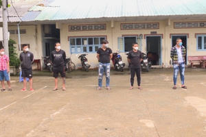 Tạm giữ 2 nhóm đối tượng nổ súng, rượt đuổi gây náo loạn đường phố ở Vĩnh Long