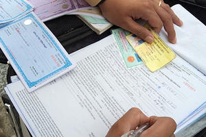 Khi nộp tiền phạt phải xuất trình thời điểm nhận quyết định xử phạt hành chính