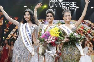 Hành trình đến với ngôi vương Hoa hậu Hoàn vũ của cô gái dân tộc Ê Đê