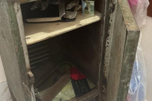 Kẻ gian đột nhập từ cửa sổ "cuỗm" gần 5 cây vàng và 900 phong bì mừng cưới