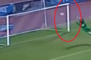 [Clip]: Phấn khích với pha bay người cứu thua của thủ môn Mahmoud Gad