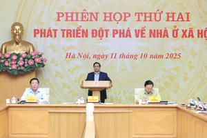 Thủ tướng Phạm Minh Chính chủ trì phiên họp về phát triển nhà ở xã hội