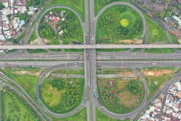 Đề xuất xây dựng cao tốc TPHCM - Mộc Bài giai đoạn một với 15.900 tỷ đồng Đề xuất xây dựng cao tốc TPHCM - Mộc Bài giai đoạn một với 15.900 tỷ đồng