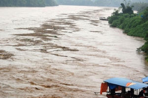Xây dựng 2 dự án thủy điện trên sông Hồng: Phải bảo đảm an toàn và sinh kế người dân