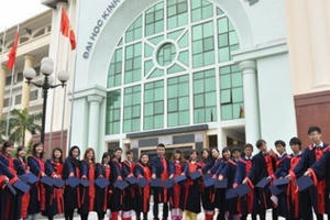 Ông nói gà, bà nói vịt - tin ai?