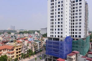 Bản tin Bất động sản Plus: Những lùm xùm chưa có hồi kết ở dự án 8B Lê Trực