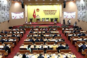 Khai mạc kỳ họp thứ 17 Hội đồng nhân dân thành phố Hà Nội khoá XVI