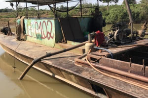 Lâm Đồng: Tịch thu tàu hút cát trái phép