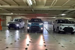 Lô xe Toyota Raize đầu tiên cập bến, chưa bán đại lý đã chào “kèm lạc” khó tin
