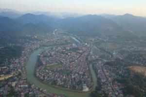 Khát vọng phồn vinh từ vùng đất… “ngủ quên”