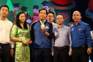 Tân Hiệp Phát đồng hành cùng xạ thủ Hoàng Xuân Vinh