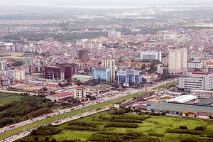 Chủ tịch Nguyễn Đức Chung chỉ đạo xử lý các sai phạm về đất đai tại Hà Nội Chủ tịch Nguyễn Đức Chung chỉ đạo xử lý các sai phạm về đất đai tại Hà Nội