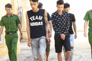 Bắt giữ nhóm đối tượng dùng “hàng nóng” đi đòi nợ hộ