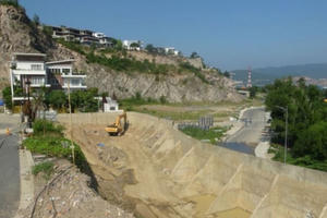 ĐỊa ốc 7AM: Phân lô bán nền trái phép ở Đà Lạt, chung cư thu nhập thấp nhưng toàn người giàu ở?